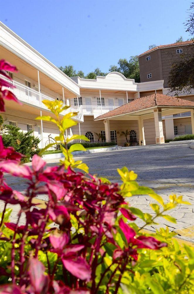 Hotel Real Del Bosque Golf And Spa Tula de Allende Esterno foto