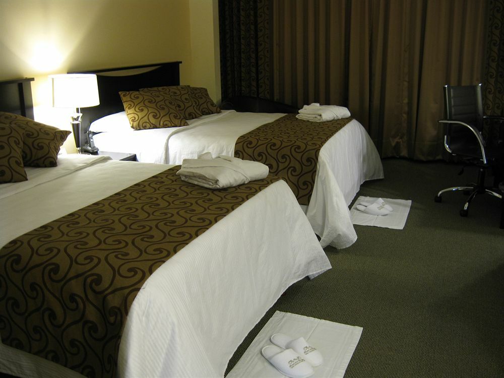 Hotel Real Del Bosque Golf And Spa Tula de Allende Esterno foto