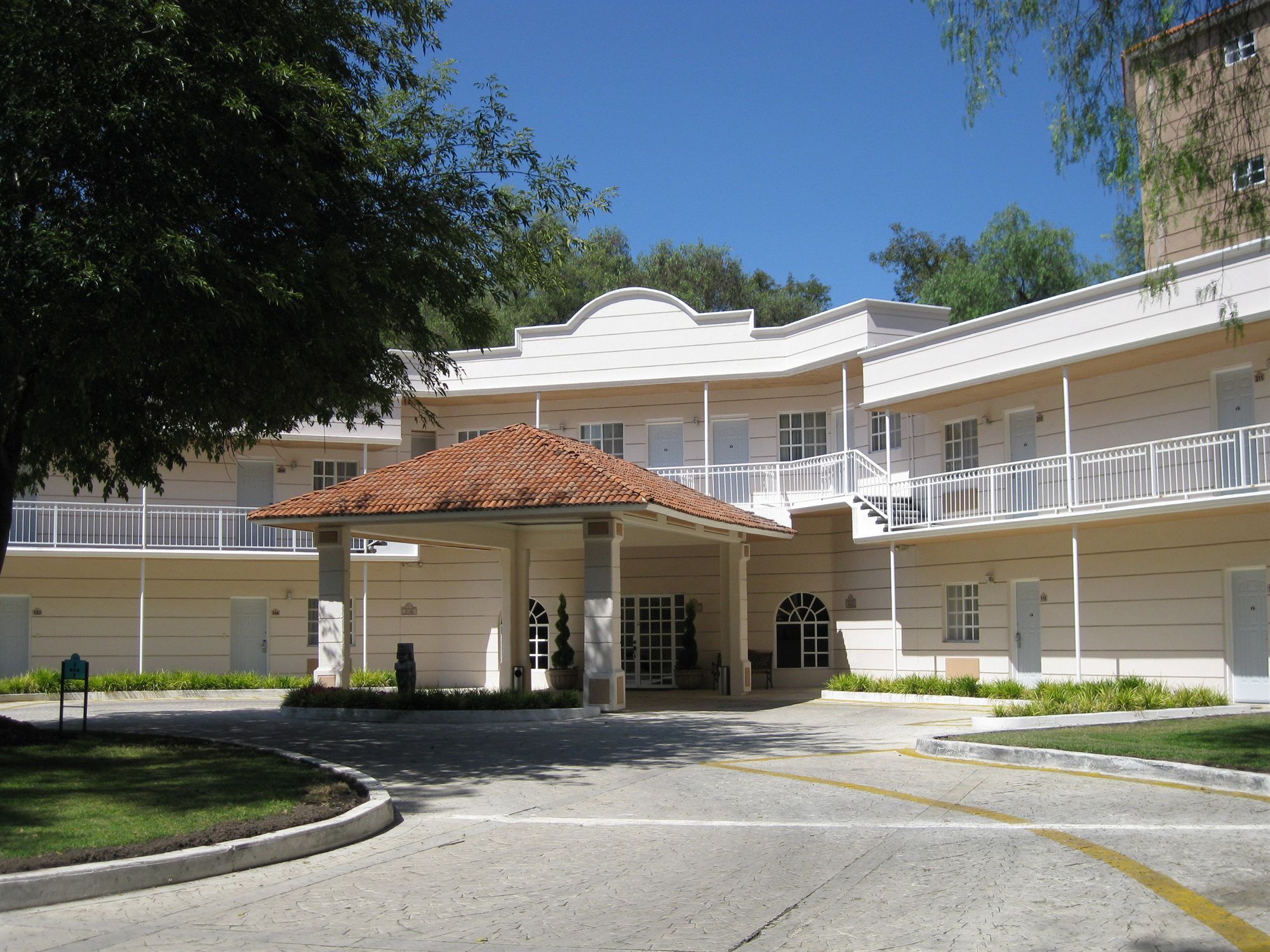 Hotel Real Del Bosque Golf And Spa Tula de Allende Esterno foto